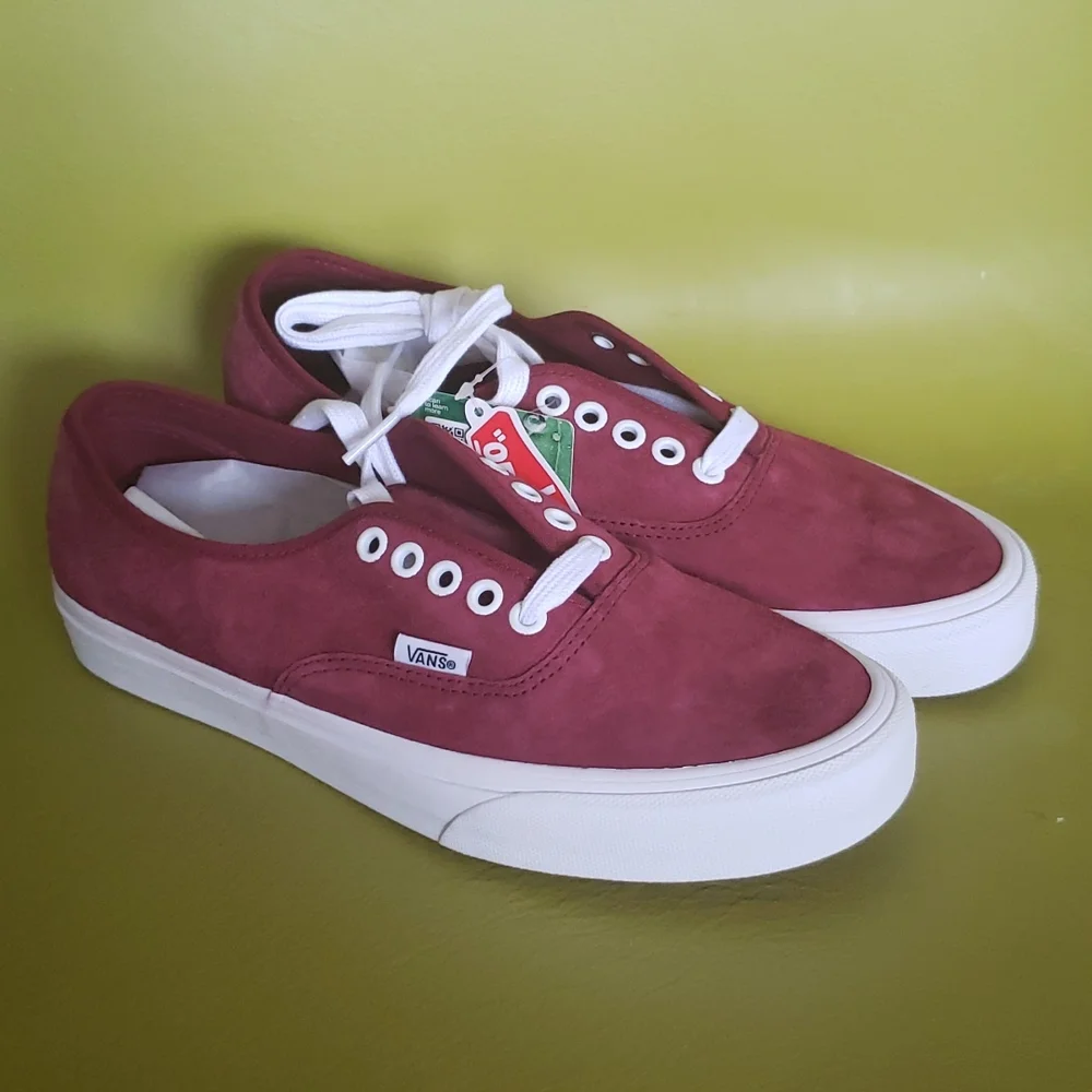 VANS ATHLETIC PIG SUEDE TAWNY PORT SNEAKERS